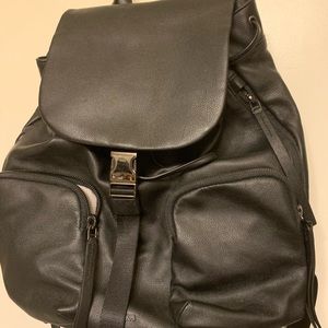 tumi backpack great condition